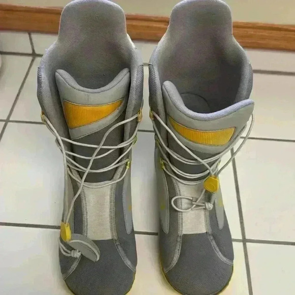 Snowboarding Boots Women Size 9 - Picture 3 of 10
